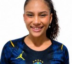 Larissa Soares